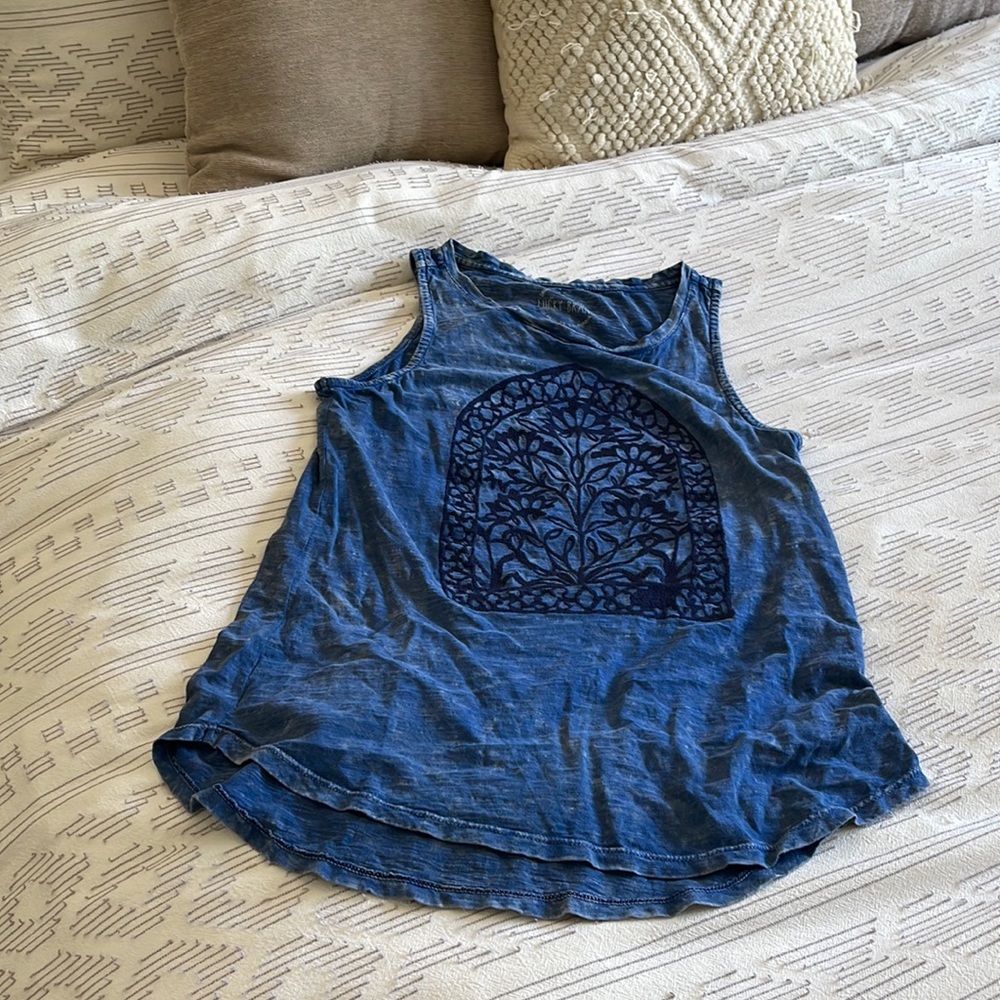 Blue distressed Lucky Brand tank - size S